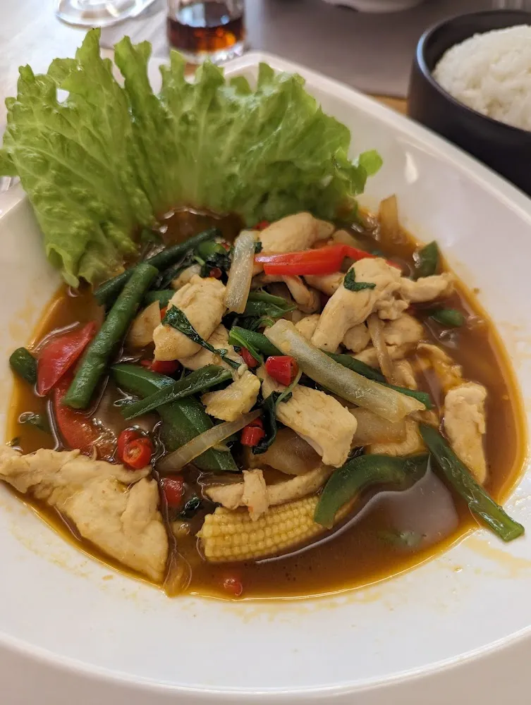 Poulet Au Basilic Thaï